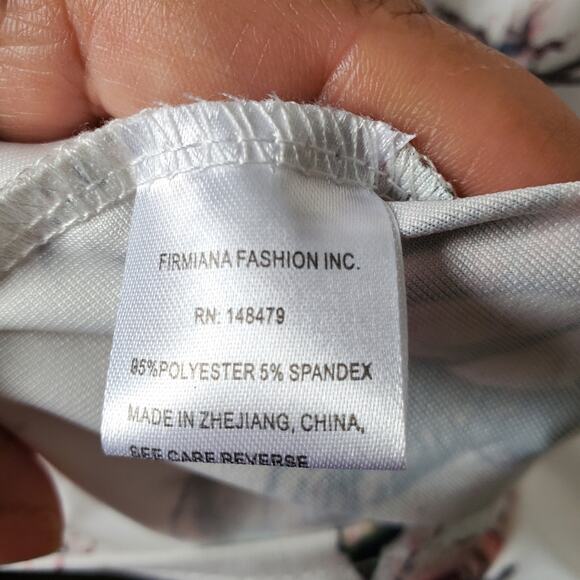 Lily Firmiana Women Tunic Top Blouse XL White Floral Jersey Knit V Neck NEW - Picture 4 of 9